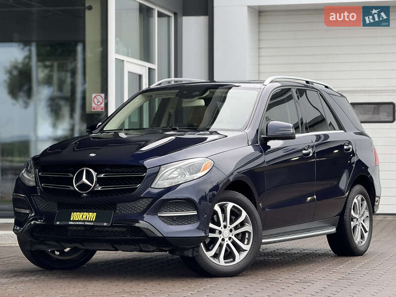 Внедорожник / Кроссовер Mercedes-Benz GLE-Class 2016 в 
