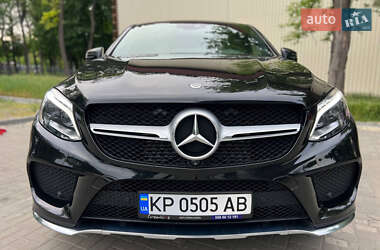 Позашляховик / Кросовер Mercedes-Benz GLE-Class 2018 в 
