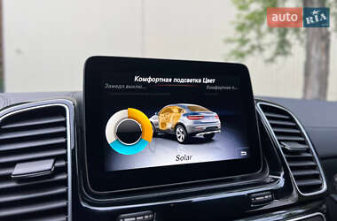 Позашляховик / Кросовер Mercedes-Benz GLE-Class 2018 в 
