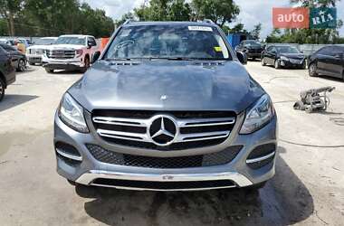 Позашляховик / Кросовер Mercedes-Benz GLE-Class 2017 в 