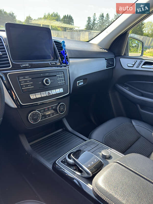 Внедорожник / Кроссовер Mercedes-Benz GLE-Class 2017 в Самборе