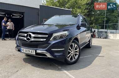 Внедорожник / Кроссовер Mercedes-Benz GLE-Class 2016 в 