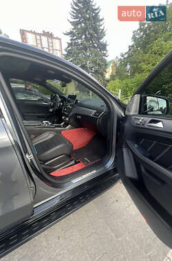 Внедорожник / Кроссовер Mercedes-Benz GLE-Class 2016 в 