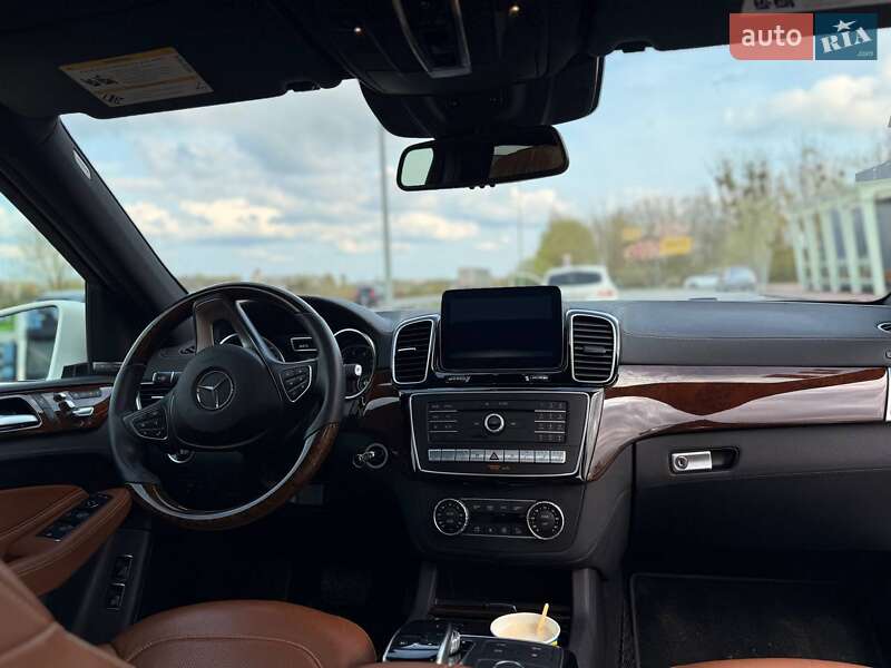 Внедорожник / Кроссовер Mercedes-Benz GLE-Class 2017 в Львове