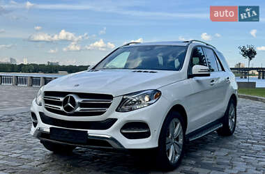 Внедорожник / Кроссовер Mercedes-Benz GLE-Class 2018 в 