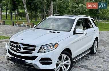 Внедорожник / Кроссовер Mercedes-Benz GLE-Class 2018 в 