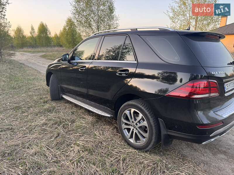 Позашляховик / Кросовер Mercedes-Benz GLE-Class 2018 в Києві