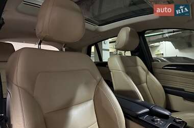 Внедорожник / Кроссовер Mercedes-Benz GLE-Class 2015 в 