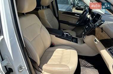 Внедорожник / Кроссовер Mercedes-Benz GLE-Class 2017 в 