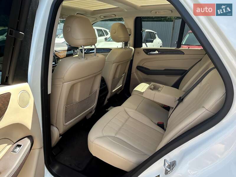 Внедорожник / Кроссовер Mercedes-Benz GLE-Class 2017 в Одессе