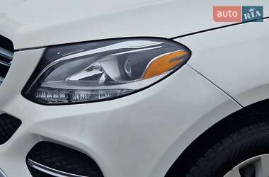 Внедорожник / Кроссовер Mercedes-Benz GLE-Class 2018 в 