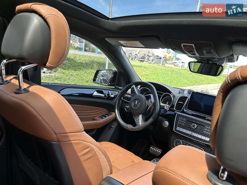Внедорожник / Кроссовер Mercedes-Benz GLE-Class 2015 в Киеве