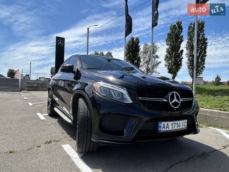 Внедорожник / Кроссовер Mercedes-Benz GLE-Class 2015 в 