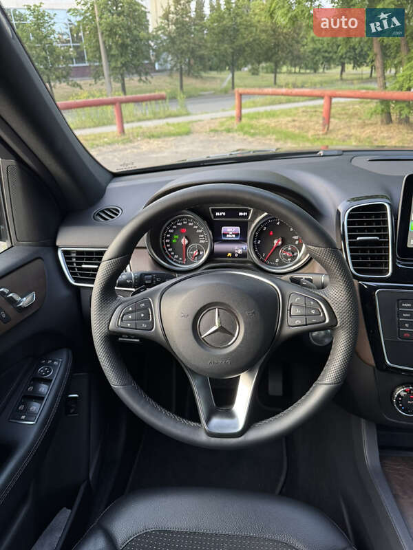 Внедорожник / Кроссовер Mercedes-Benz GLE-Class 2017 в Киеве