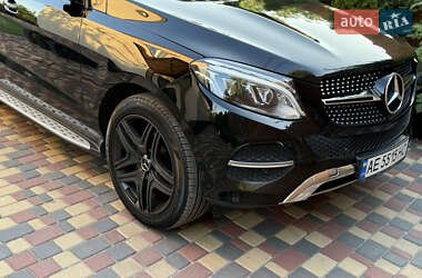 Внедорожник / Кроссовер Mercedes-Benz GLE-Class 2016 в 