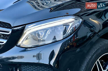 Внедорожник / Кроссовер Mercedes-Benz GLE-Class 2015 в 