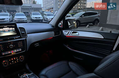 Внедорожник / Кроссовер Mercedes-Benz GLE-Class 2015 в 
