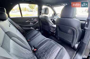 Внедорожник / Кроссовер Mercedes-Benz GLE-Class 2019 в 