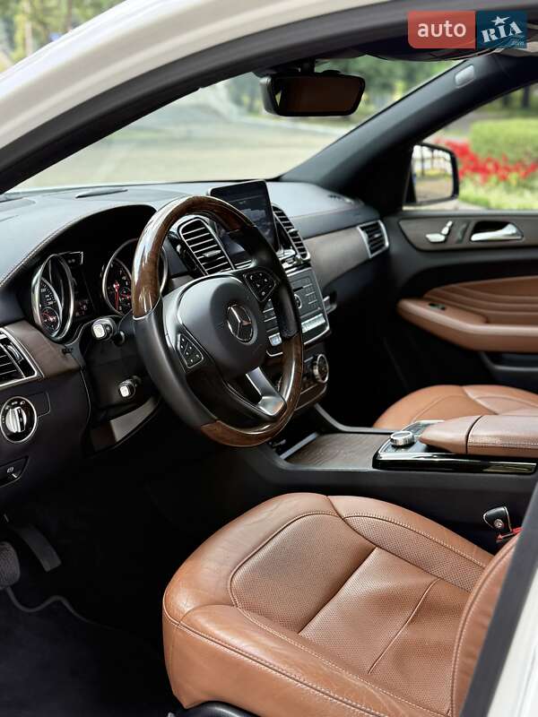 Внедорожник / Кроссовер Mercedes-Benz GLE-Class 2018 в Киеве