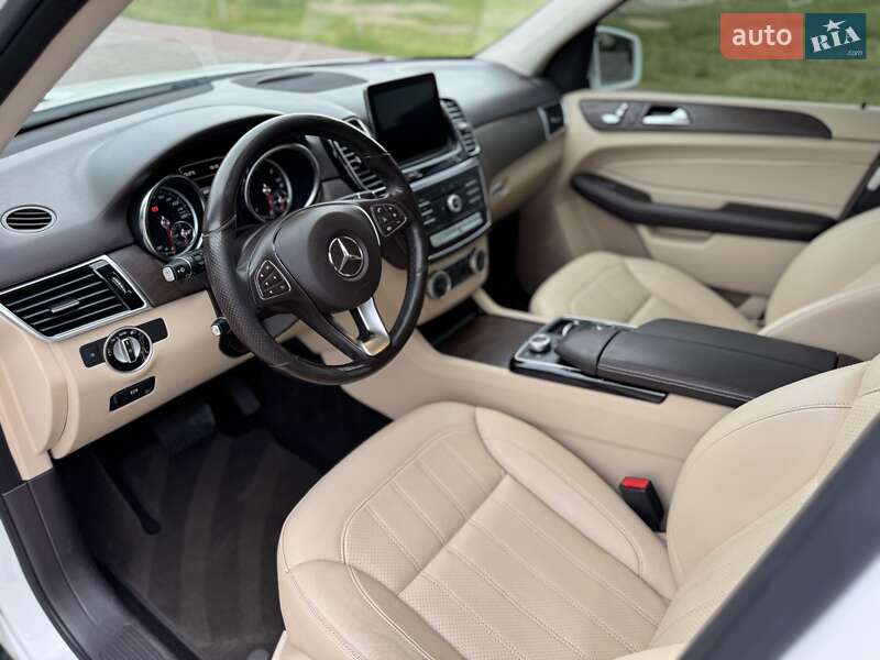 Внедорожник / Кроссовер Mercedes-Benz GLE-Class 2016 в Киеве