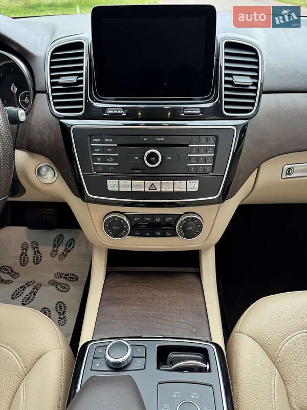 Внедорожник / Кроссовер Mercedes-Benz GLE-Class 2016 в Киеве