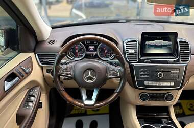 Внедорожник / Кроссовер Mercedes-Benz GLE-Class 2017 в 