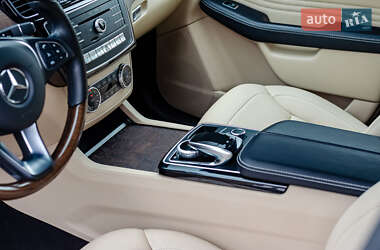 Внедорожник / Кроссовер Mercedes-Benz GLE-Class 2015 в 
