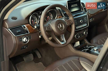 Внедорожник / Кроссовер Mercedes-Benz GLE-Class 2015 в 