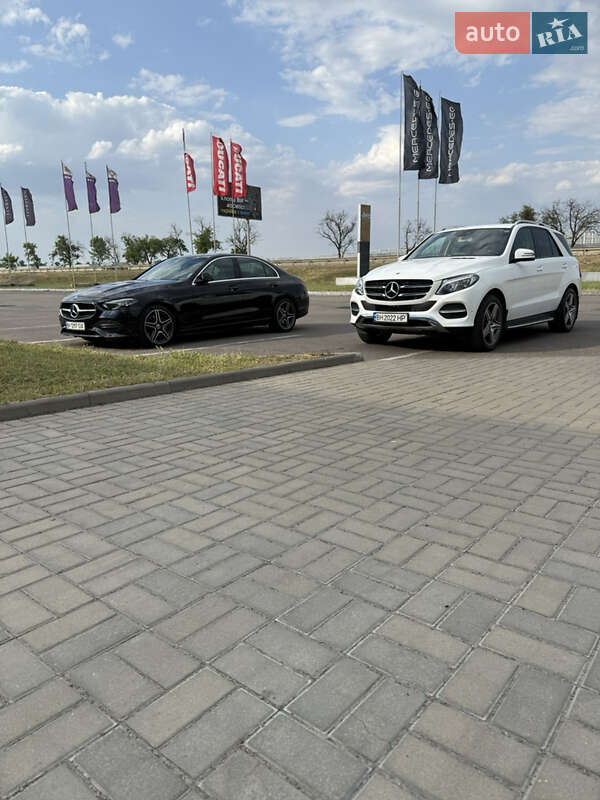 Внедорожник / Кроссовер Mercedes-Benz GLE-Class 2015 в Одессе