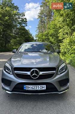 Внедорожник / Кроссовер Mercedes-Benz GLE-Class 2015 в 