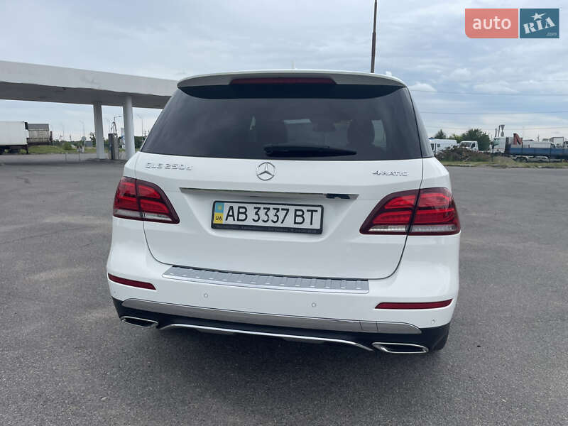 Внедорожник / Кроссовер Mercedes-Benz GLE-Class 2016 в Виннице