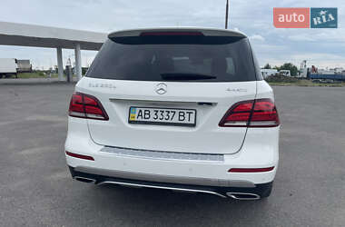 Внедорожник / Кроссовер Mercedes-Benz GLE-Class 2016 в 