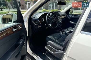 Внедорожник / Кроссовер Mercedes-Benz GLE-Class 2015 в 