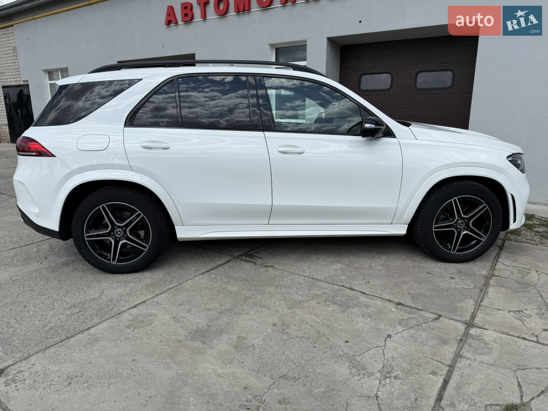 2021 Mercedes-Benz GLE - мініатюра 3
