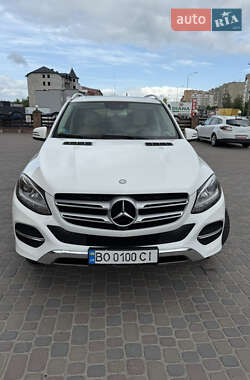Внедорожник / Кроссовер Mercedes-Benz GLE-Class 2016 в 