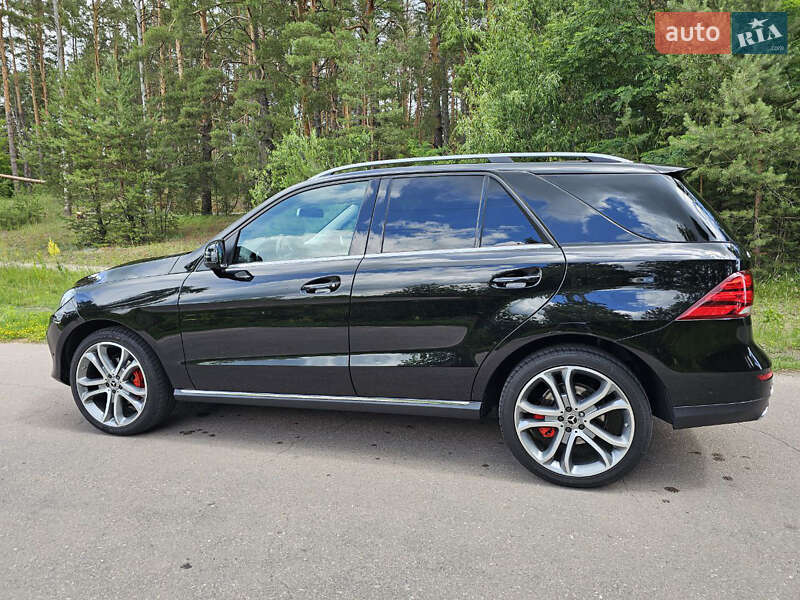 Внедорожник / Кроссовер Mercedes-Benz GLE-Class 2016 в Кролевце