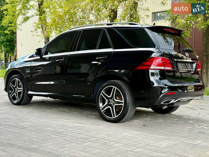 Внедорожник / Кроссовер Mercedes-Benz GLE-Class 2017 в Днепре