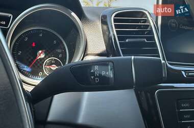 Внедорожник / Кроссовер Mercedes-Benz GLE-Class 2016 в 