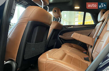 Внедорожник / Кроссовер Mercedes-Benz GLE-Class 2016 в 