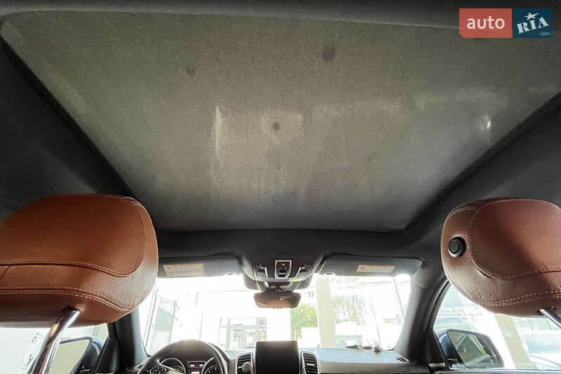 Внедорожник / Кроссовер Mercedes-Benz GLE-Class 2016 в Шептицькому