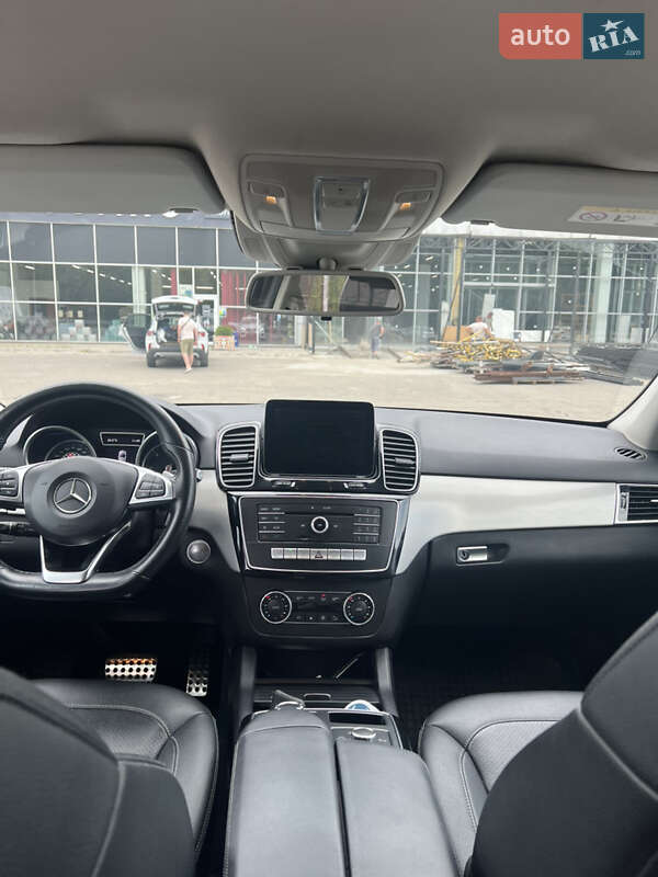 Внедорожник / Кроссовер Mercedes-Benz GLE-Class 2016 в Днепре