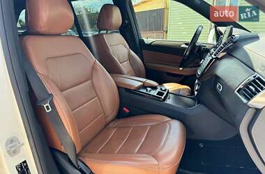 Внедорожник / Кроссовер Mercedes-Benz GLE-Class 2016 в 