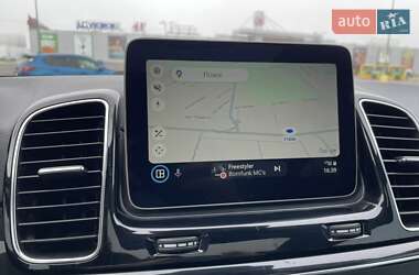 Внедорожник / Кроссовер Mercedes-Benz GLE-Class 2018 в 