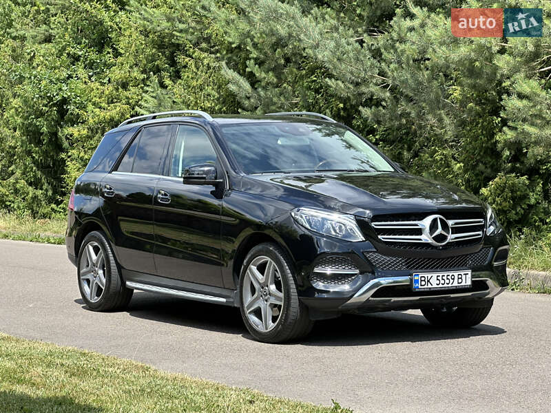 Внедорожник / Кроссовер Mercedes-Benz GLE-Class 2017 в 