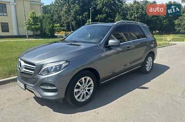 Внедорожник / Кроссовер Mercedes-Benz GLE-Class 2018 в 