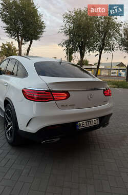 Внедорожник / Кроссовер Mercedes-Benz GLE-Class 2018 в 