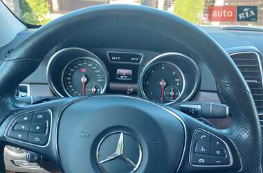 Внедорожник / Кроссовер Mercedes-Benz GLE-Class 2017 в 