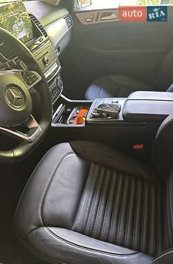 Внедорожник / Кроссовер Mercedes-Benz GLE-Class 2018 в 