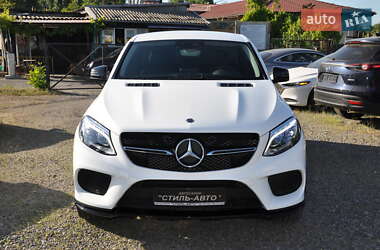 Внедорожник / Кроссовер Mercedes-Benz GLE-Class 2017 в 