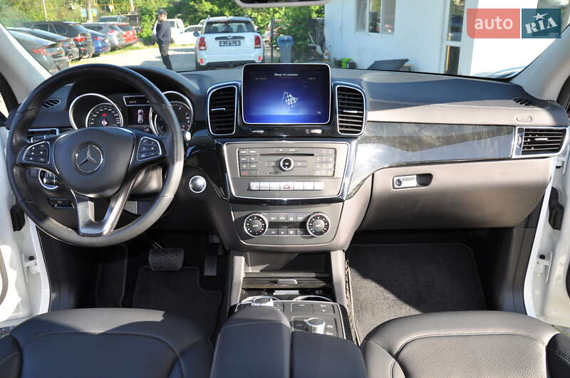 Внедорожник / Кроссовер Mercedes-Benz GLE-Class 2017 в Одессе